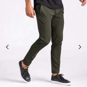 Bylt Basics Everyday Pant Dark Olive size: 33 Tall